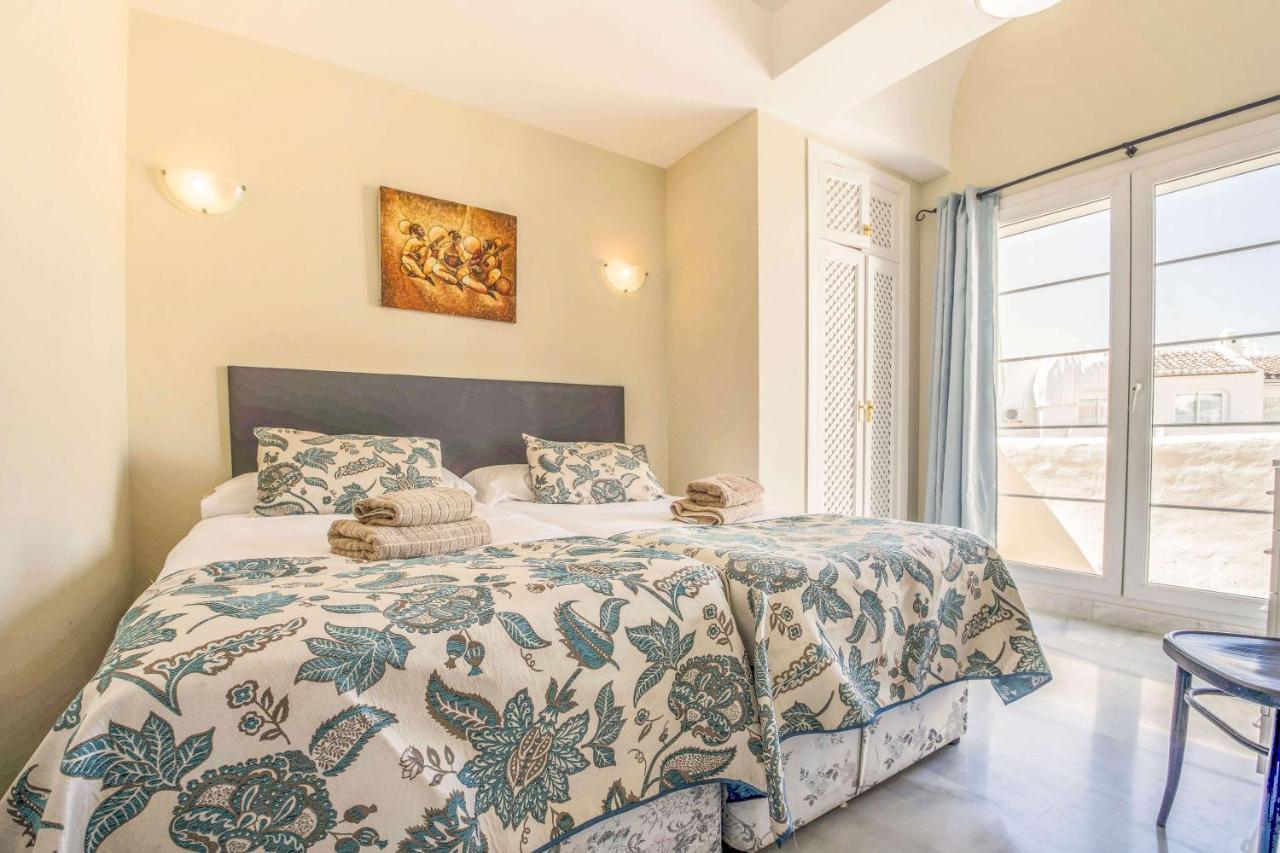 Apartamento En Puerto Marina بينالماذينا المظهر الخارجي الصورة