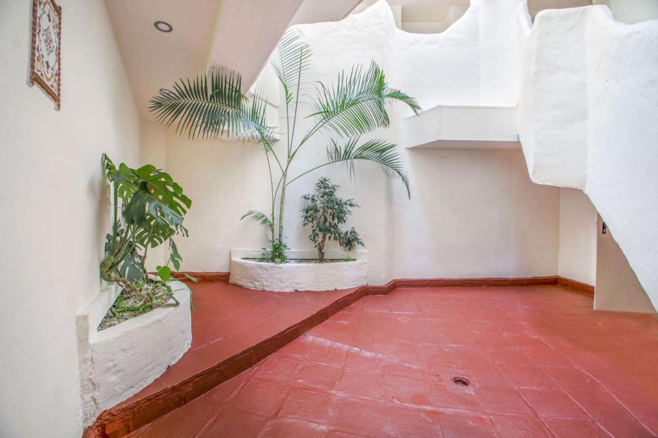 Apartamento En Puerto Marina بينالماذينا المظهر الخارجي الصورة