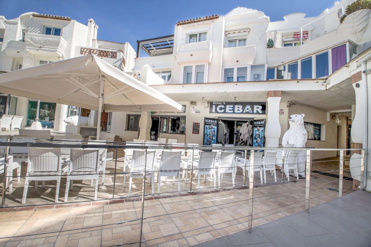 Apartamento En Puerto Marina بينالماذينا المظهر الخارجي الصورة
